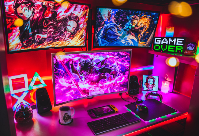 Esport of pro gamer playing video game with new graphics winning  championship, stylish design cyber games room. Virtual shooter game in  cyberspace, esports player performing on pc gaming tournament Stock Photo 